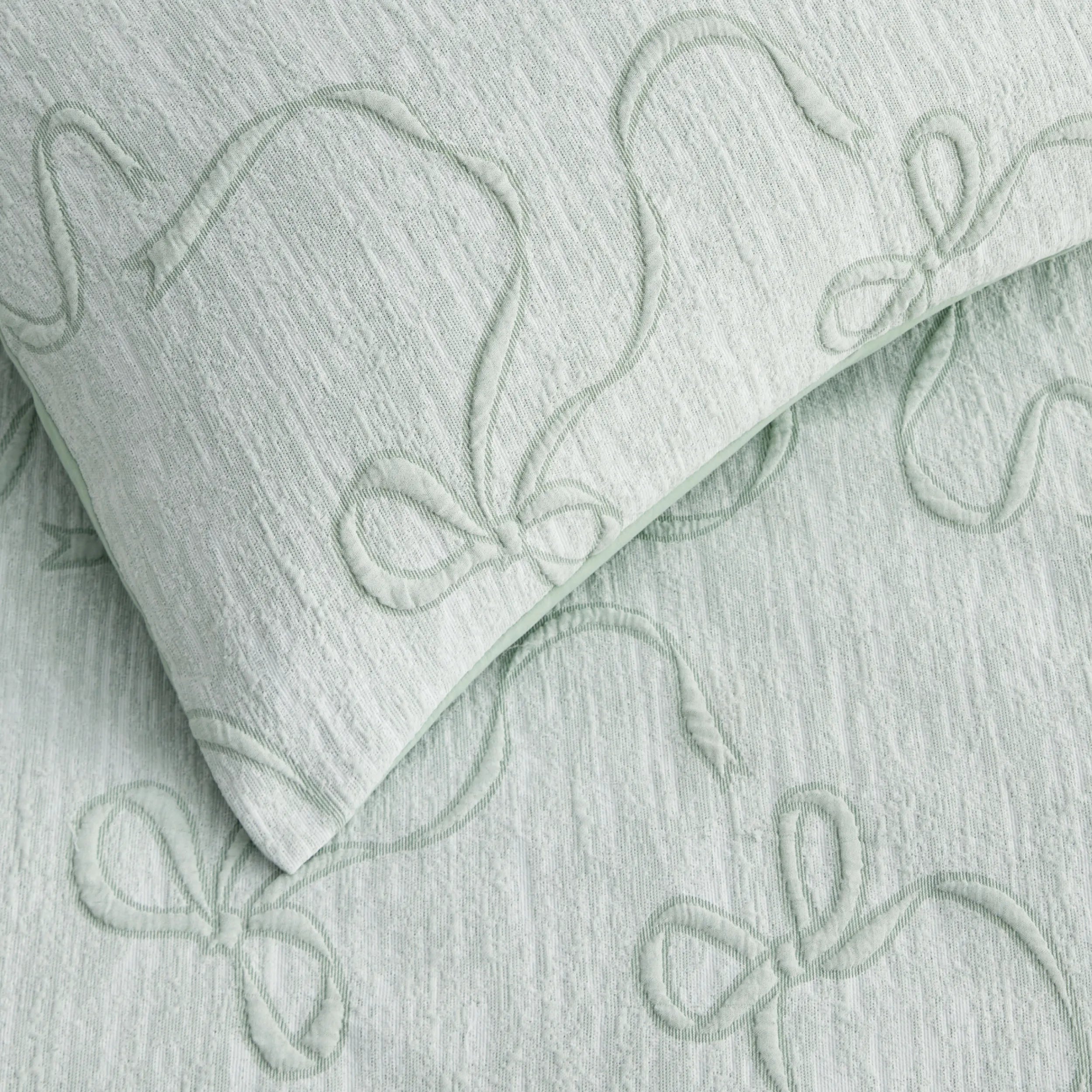 Graceful Bow Jacquard Comforter Set – Image 3