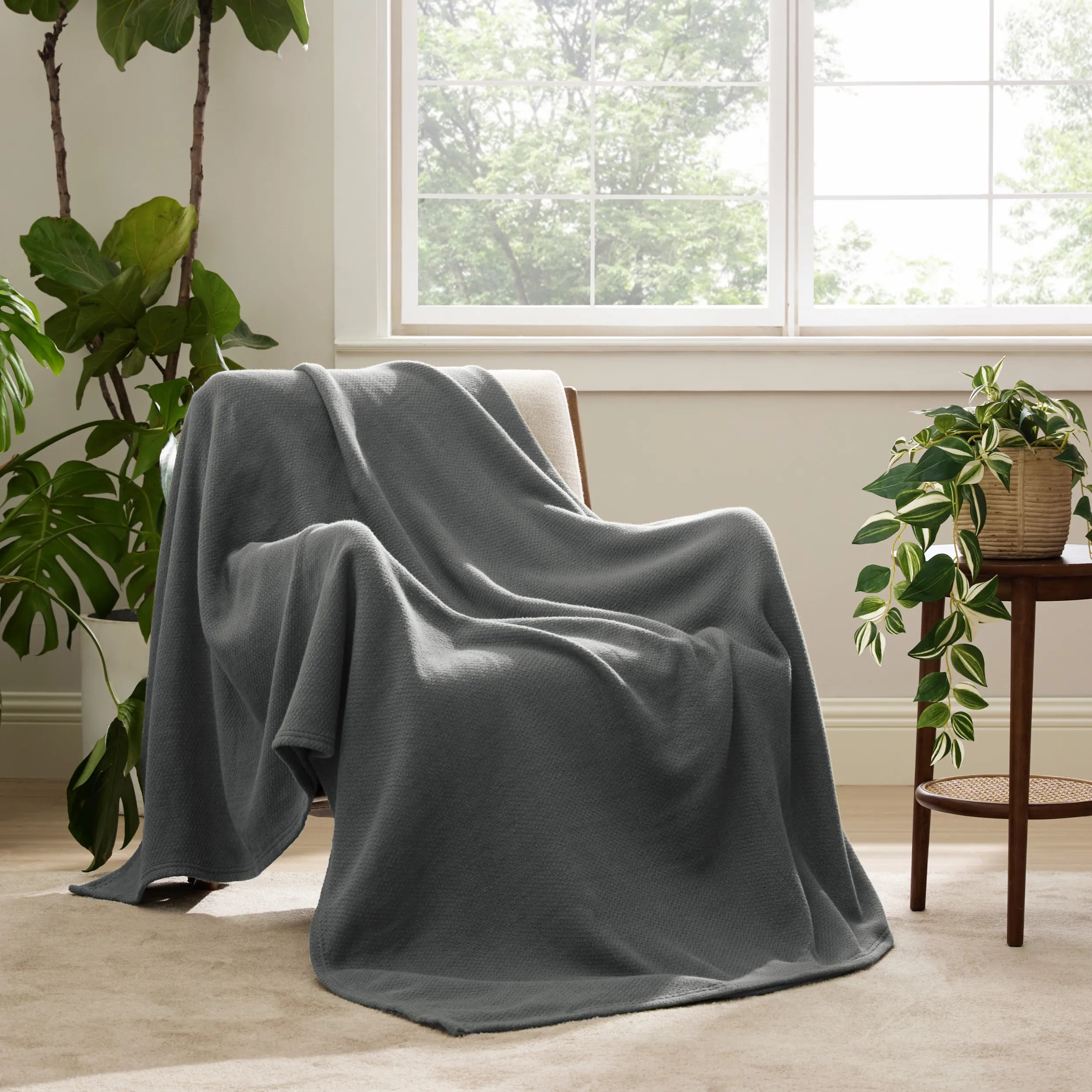 100% Cotton Herringbone Woven Blanket – Image 2