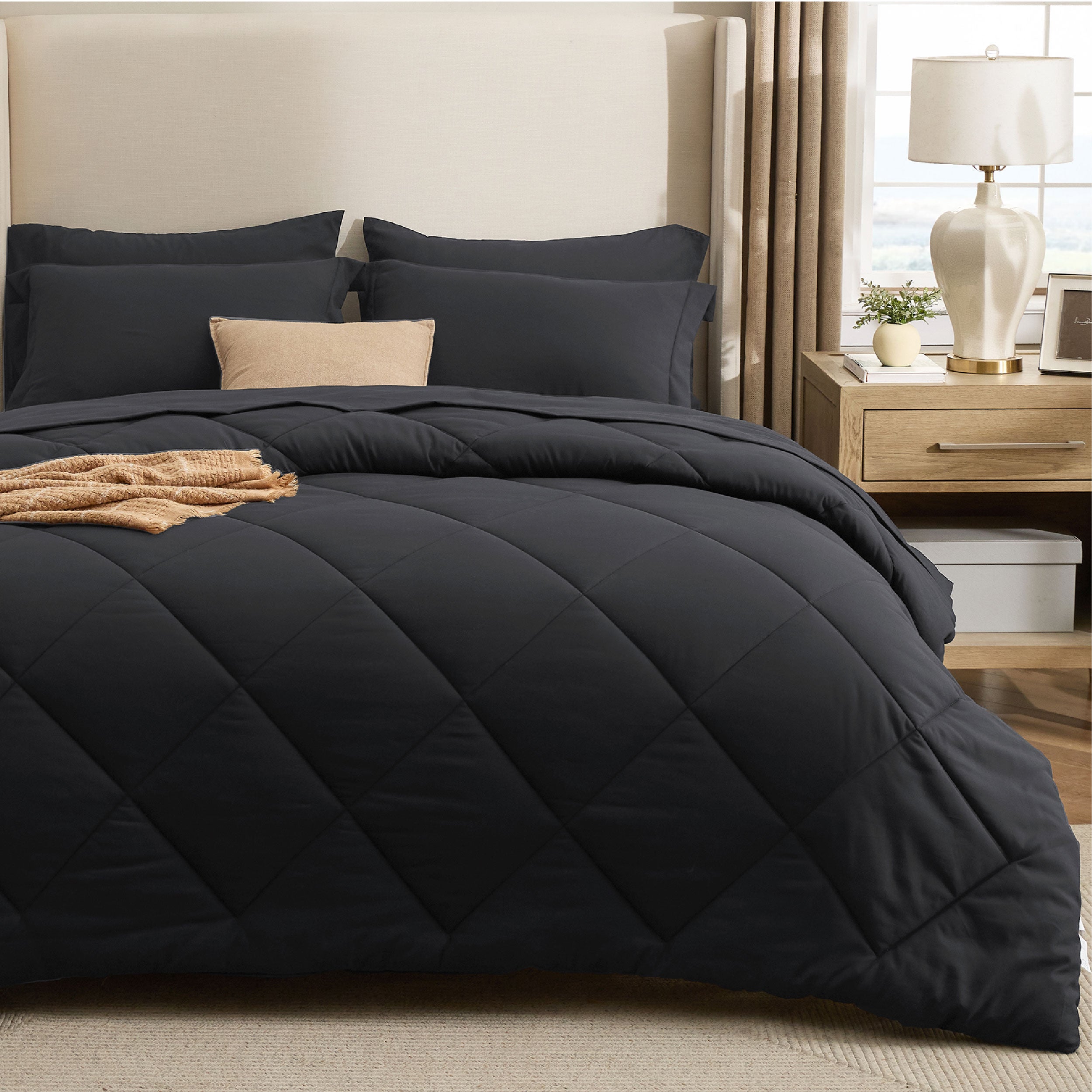 Diamond Quilted Bed-in-a-bag – Image 2