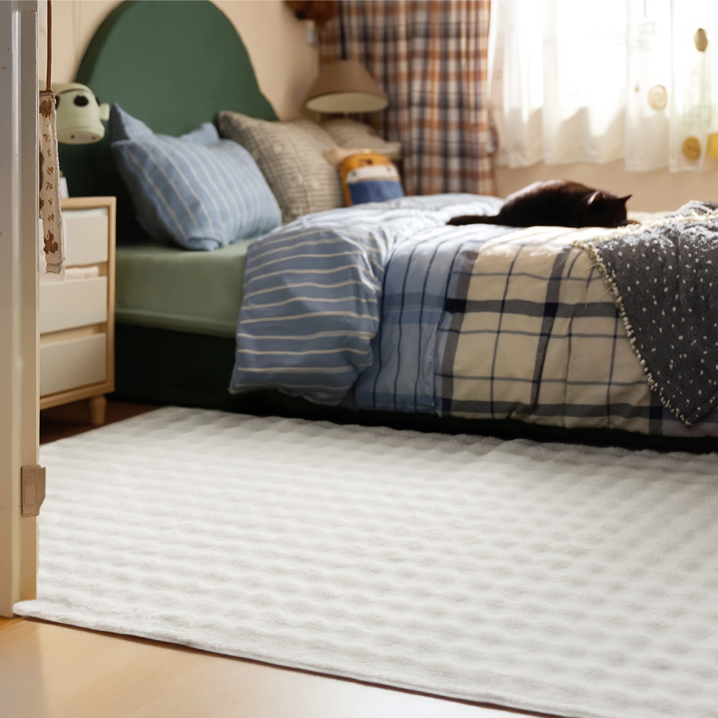 Bubble Flannel Area Rug – Image 3