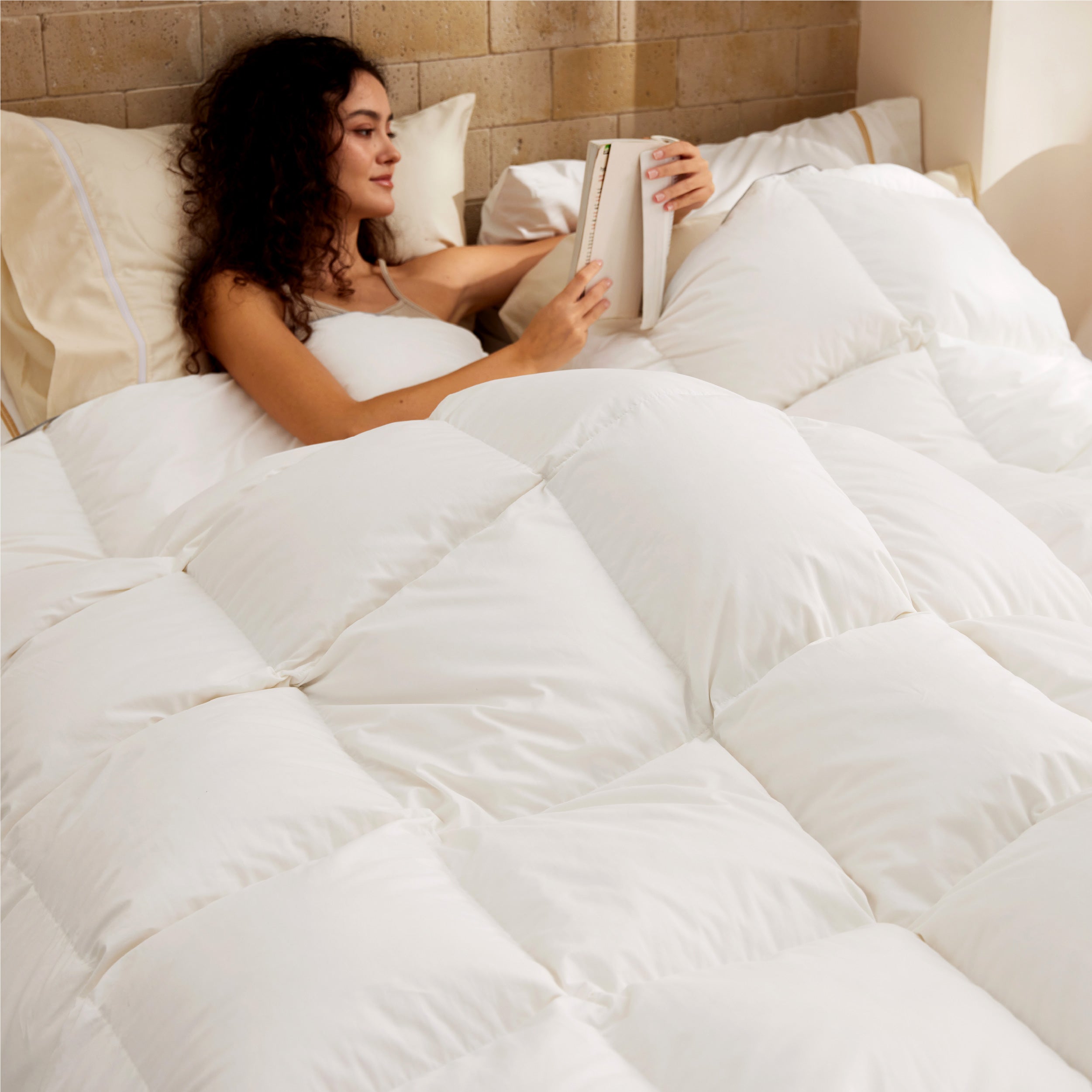 Feather Down Comforter – Image 4