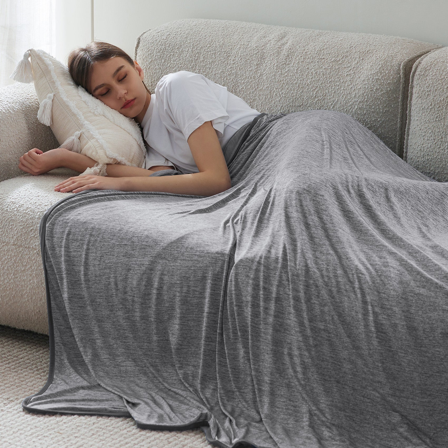 Reversible Cooling Blanket – Image 3