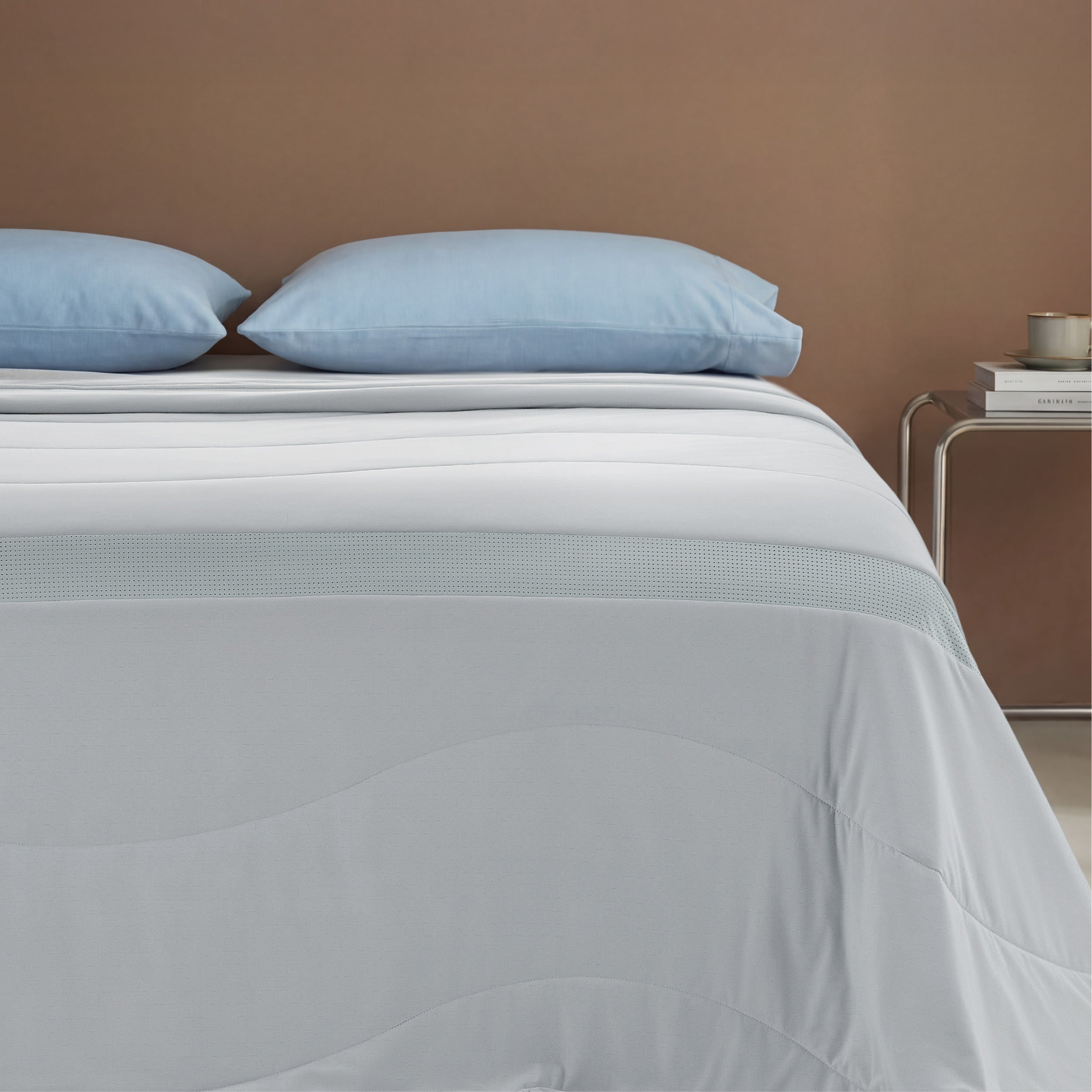 Cooloxy Cooling Comforter – Image 2