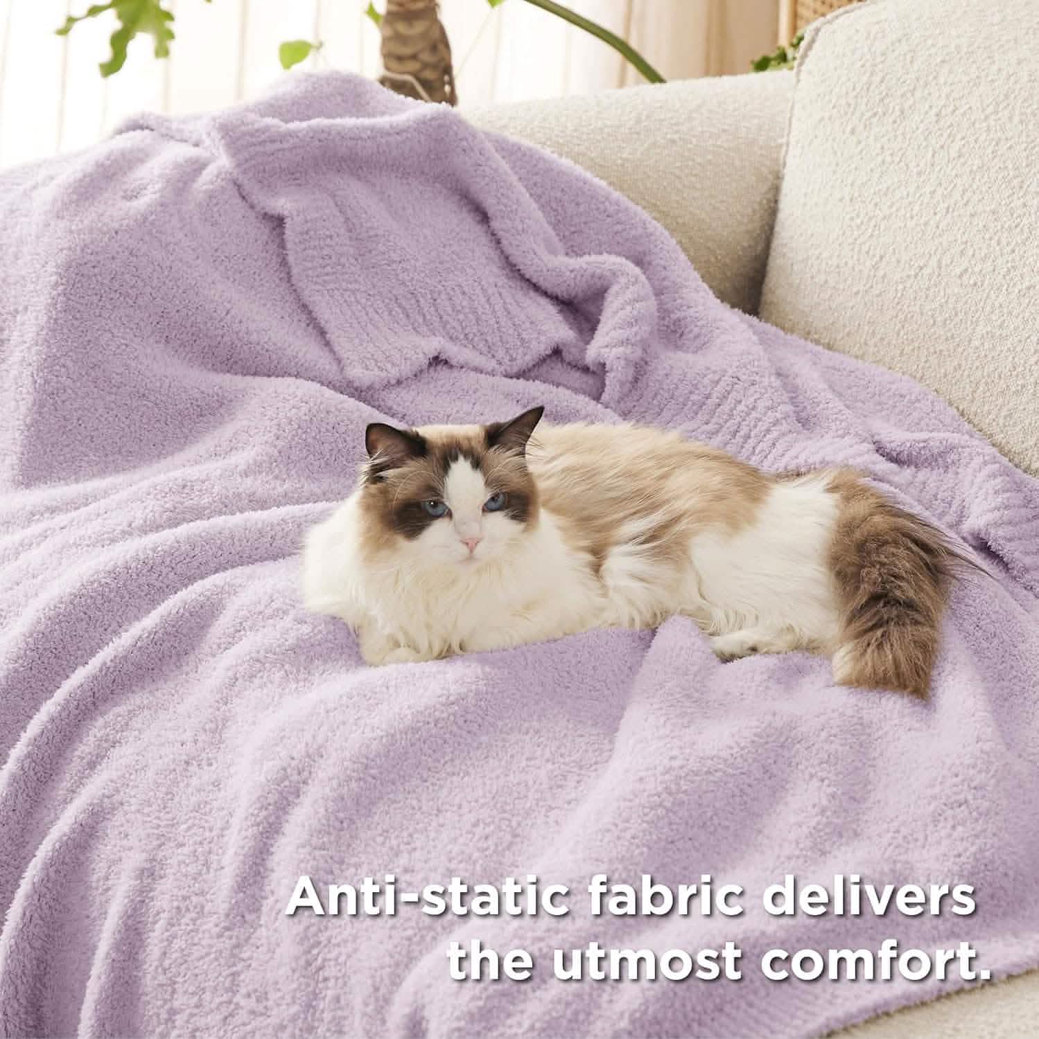 Feather Yarn Throw Blanket – Image 2