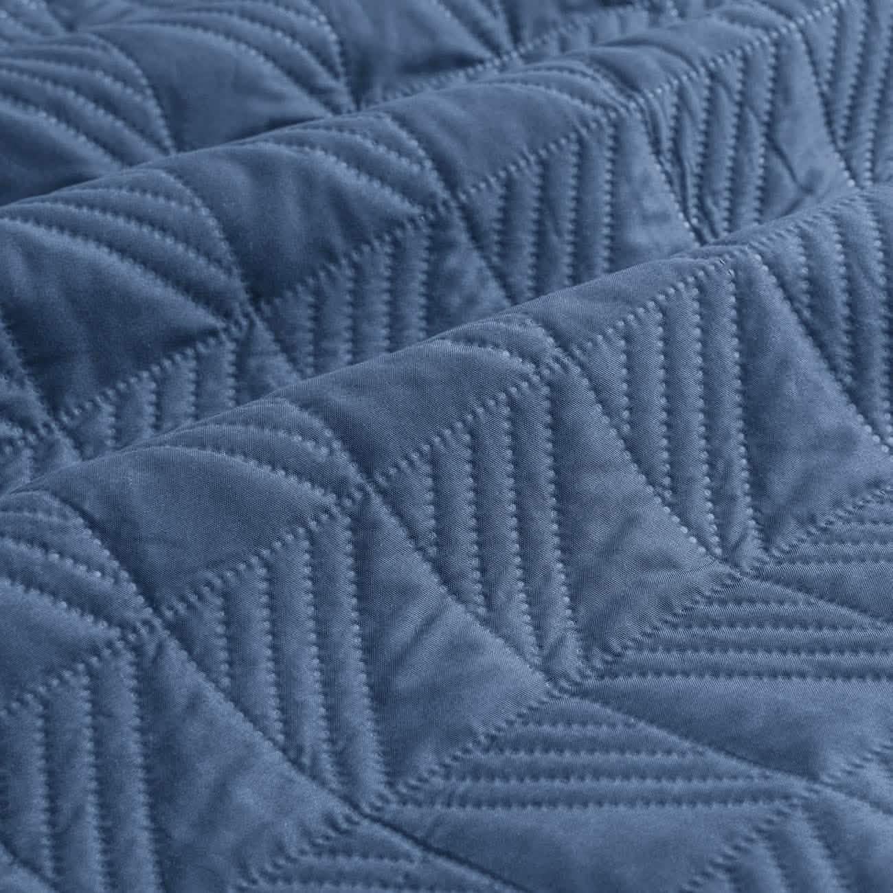 Geometric Soft Ultrasonic Quilt Set – Image 3